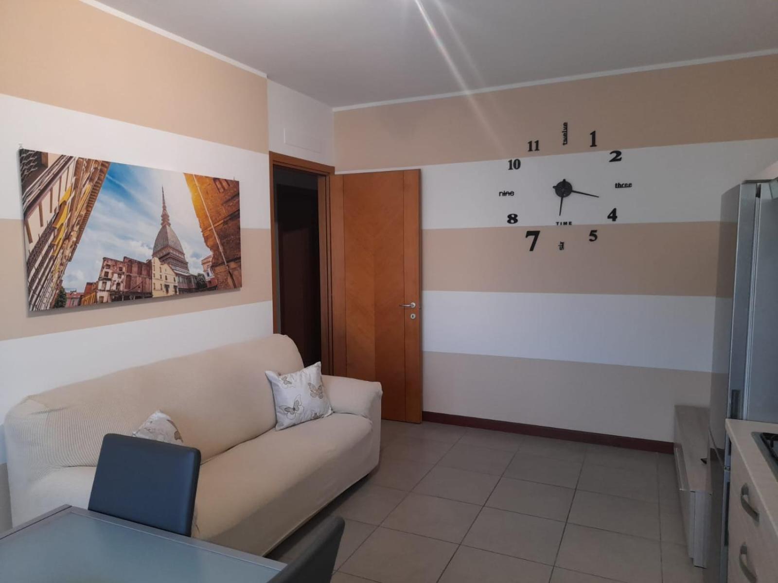Relax Preserasca-Modern Apartment-Borgo Mercato-Moncalieri Exterior photo