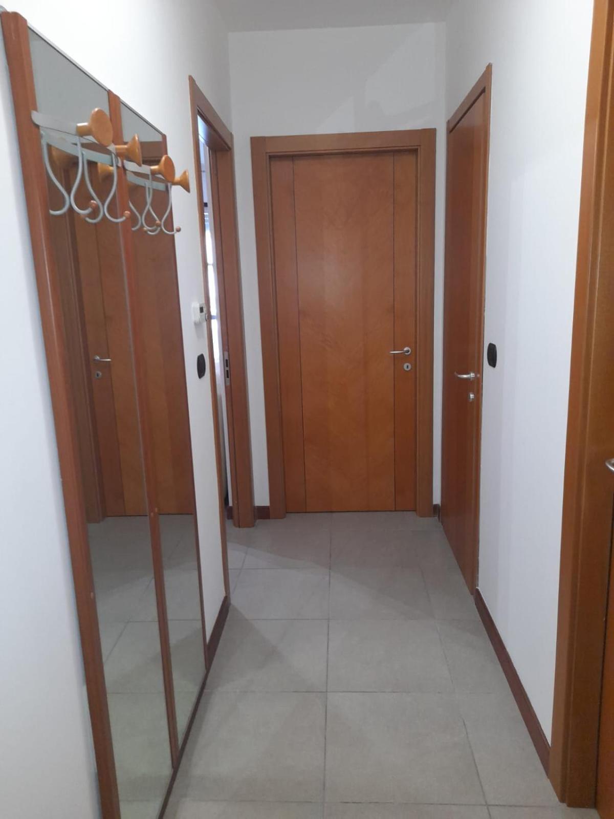 Relax Preserasca-Modern Apartment-Borgo Mercato-Moncalieri Exterior photo