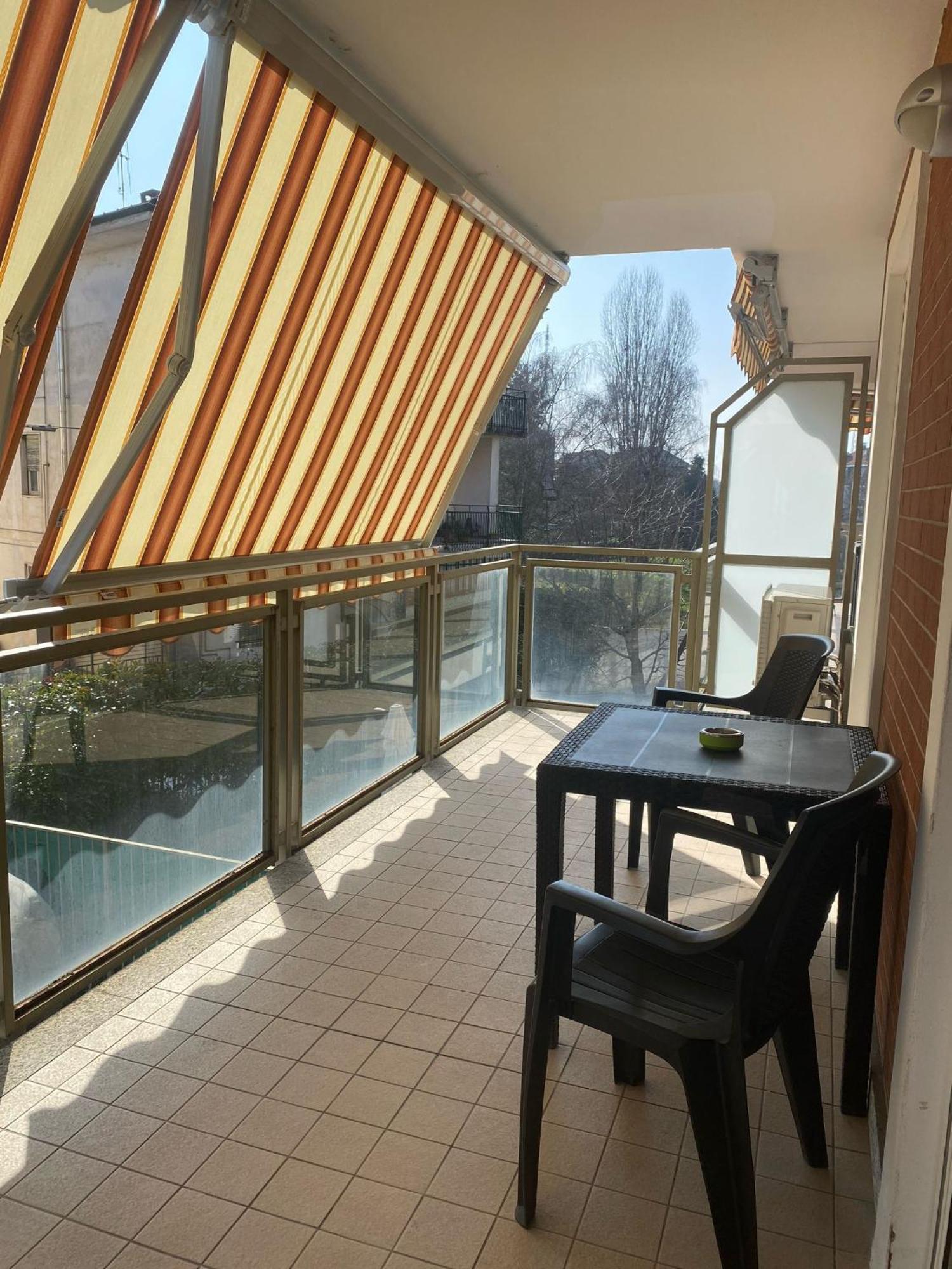 Relax Preserasca-Modern Apartment-Borgo Mercato-Moncalieri Exterior photo
